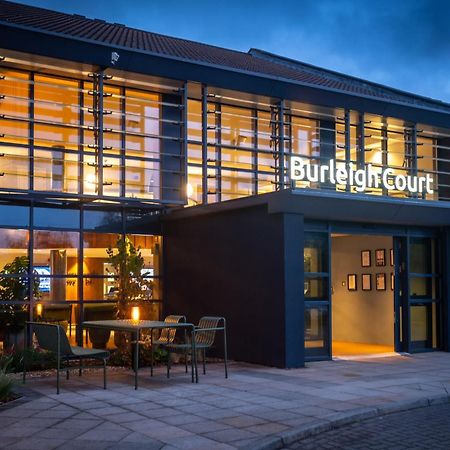 Burleigh Court Hotel And Leisure Лафборо Экстерьер фото