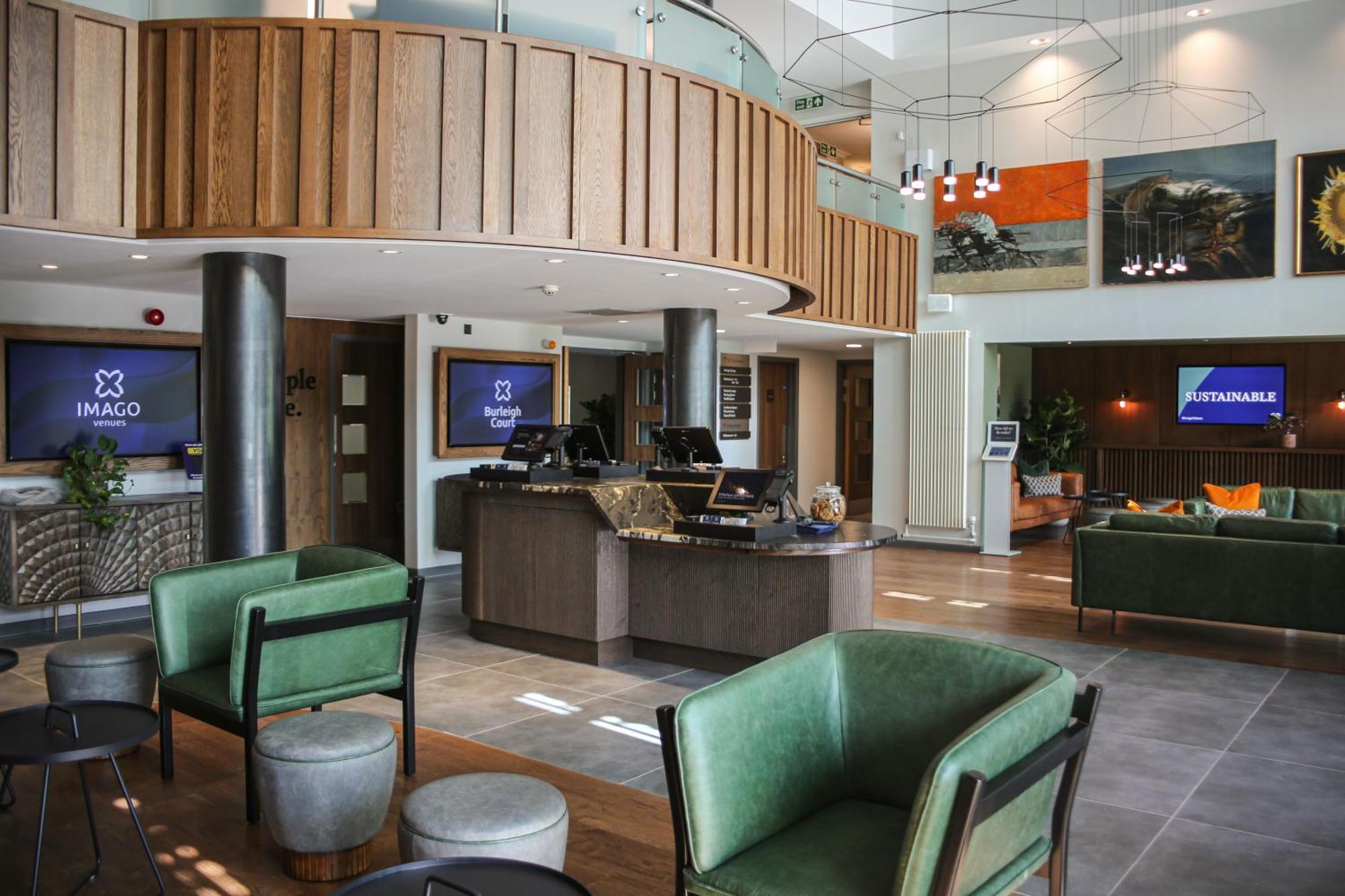 Burleigh Court Hotel And Leisure Лафборо Экстерьер фото